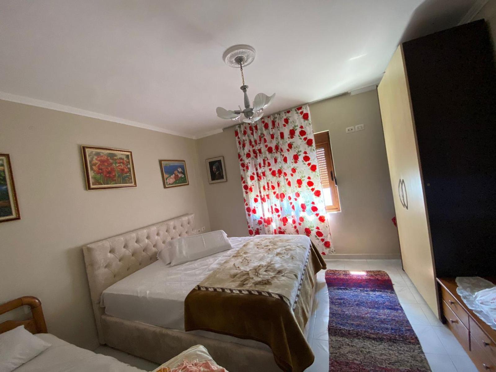 Kruja Shared Apartment Esterno foto
