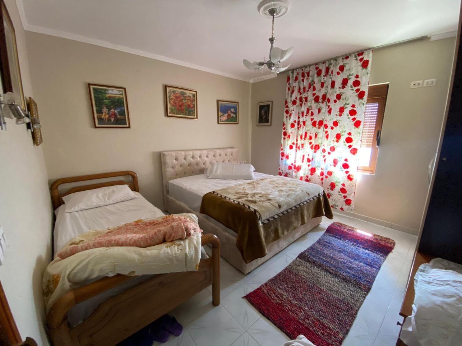 Kruja Shared Apartment Esterno foto